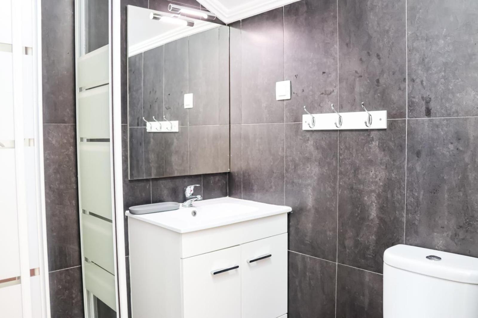 Residencia Queiros - Apartamento T1 Lisabona Exterior foto